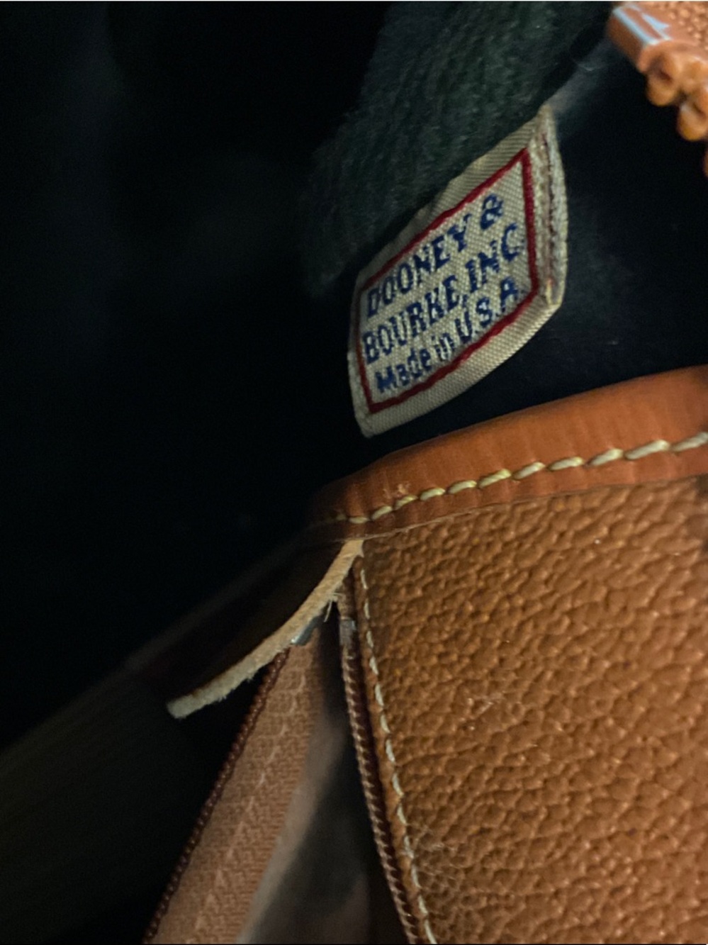 Vintage Dooney and Burke Black Pebbled All Weather with Tan trimmings - Picture 10 of 13